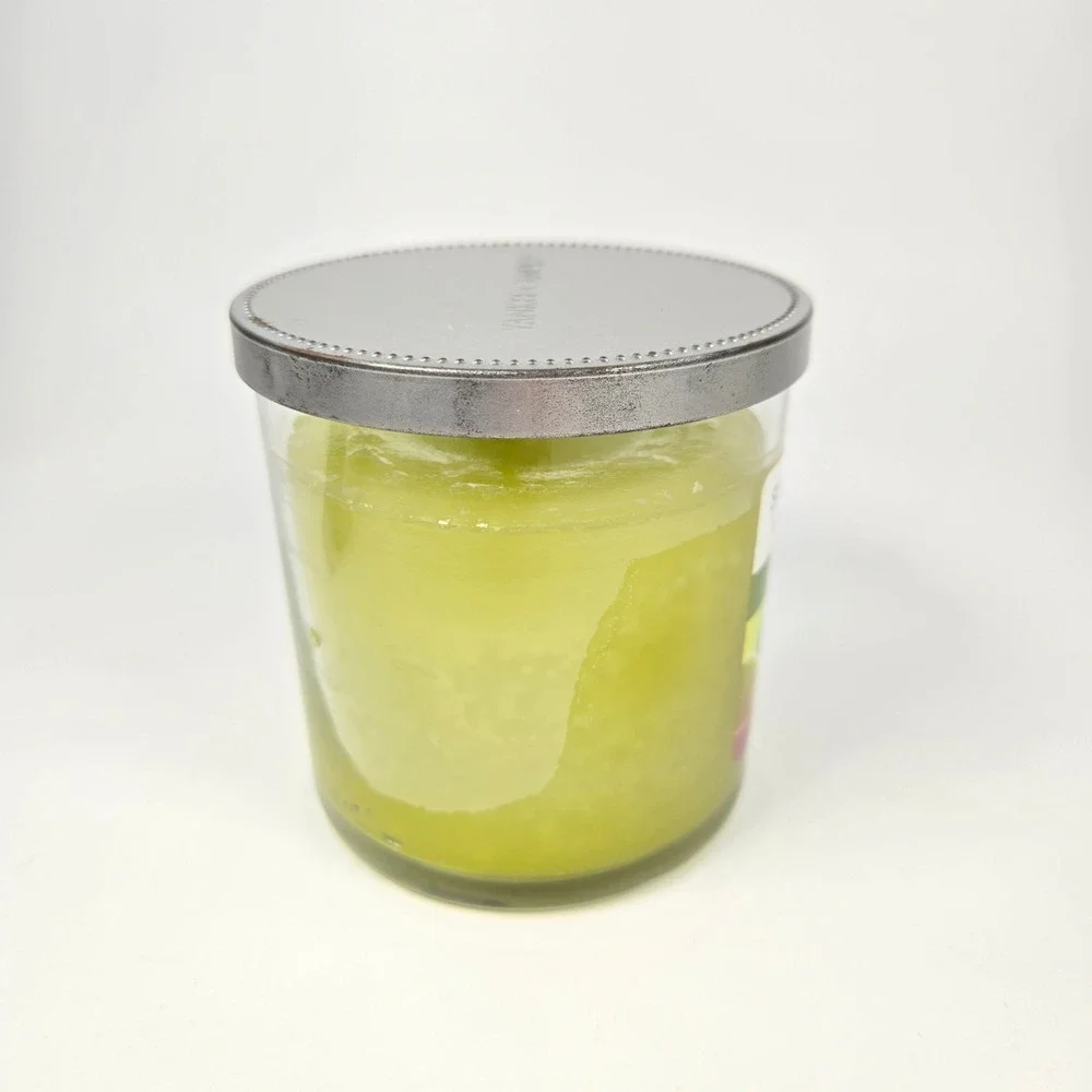 Yankee Candle Simply Home Bartlett Pear Scented Jar Candle 7 oz Green‎ Wax